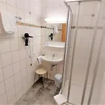 Oda ve Kahvaltı Gaestehaus Tabor 3*