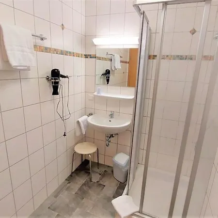 Oda ve Kahvaltı Gaestehaus Tabor 3*