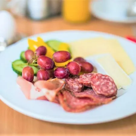 Bed & Breakfast Gaestehaus Tabor 3*